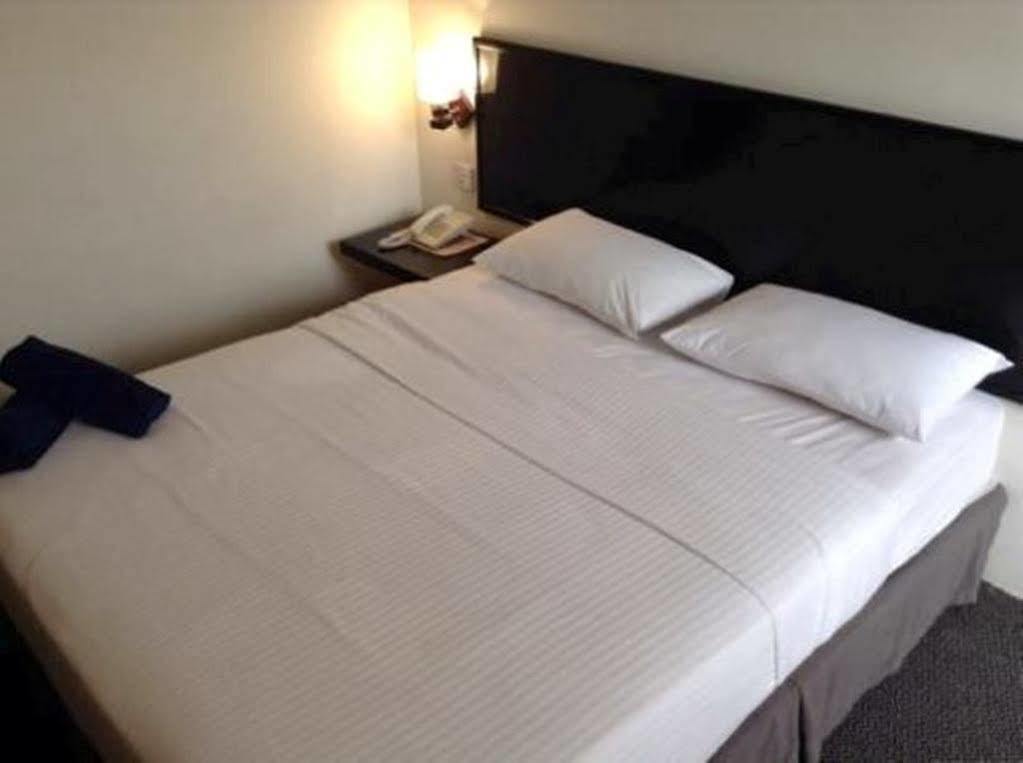 Hotel Sri Sutra - Bandar Sunway 3 八打灵再也 外观 照片